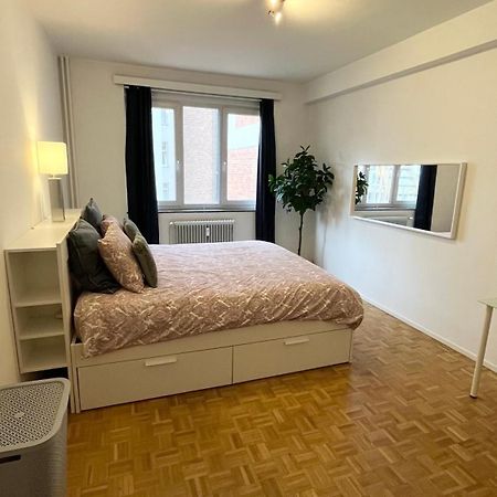 Cosy Two Bedroom Apartment In Brussels Bruxelas Exterior foto